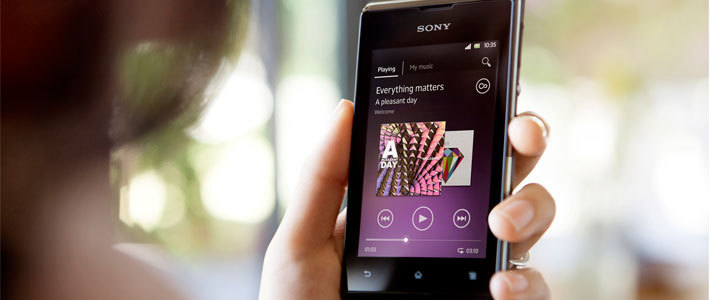 Sony официально анонсировала Xperia E и Xperia E dual