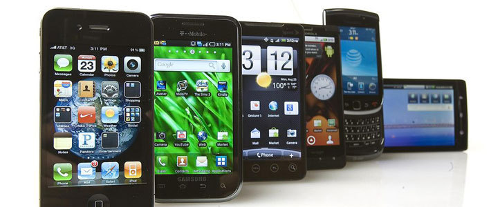 Телефоны впервые уступят смартфонам по популярности в 2013 году