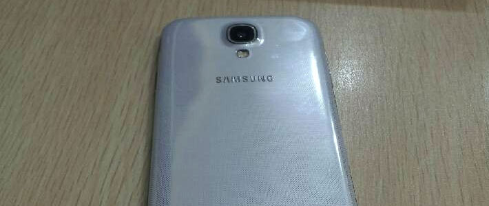 Опубликованы фото, вероятно, Samsung Galaxy S IV
