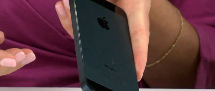 Apple прокомментировала смертельный инцидент с iPhone 5