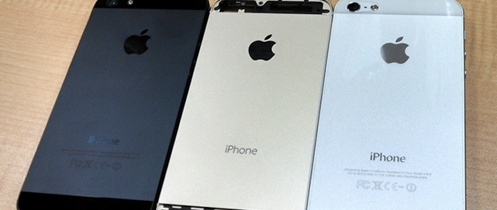 Опубликованы сравнительные фото iPhone 5 и золотистого корпуса iPhone 5S