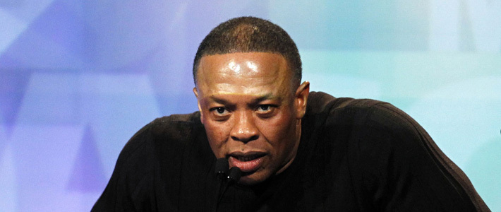 СМИ: Apple не торопится покупать компанию Beats из-за поведения Dr. Dre