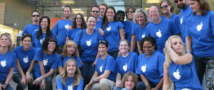 20 тысяч сотрудников судятся с Apple из-за обедов