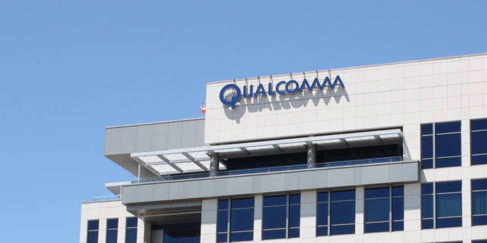 Qualcomm добивается запрета на продажу iPhone в США