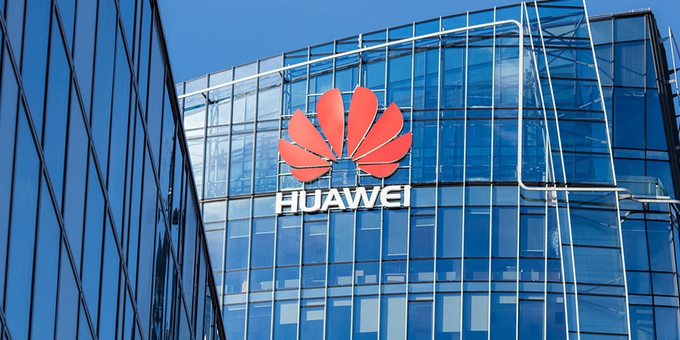 <div>                                 Гибкие дисплеи смартфонов Huawei будет выпускать BOE                            </div>
