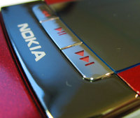 Видеообзор Nokia N76: Смышленый гламур