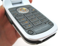 Обзор сотового телефона Sony Ericsson W710i