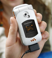 Обзор музыкального телефона Sony Ericsson W300i