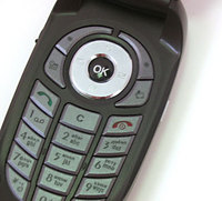 Обзор сотового телефона LG C3380