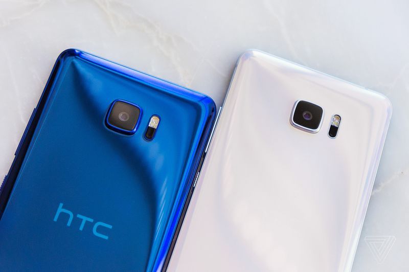 Новый флагман HTC получил продвинутый AI и дополнительный экран