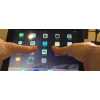 Немец проверил, гнется ли iPad Air 2
