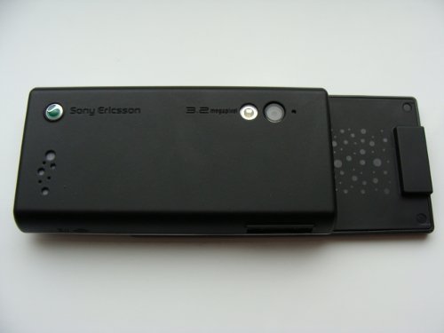 Sony Ericsson G705 – стильный несмартфон!