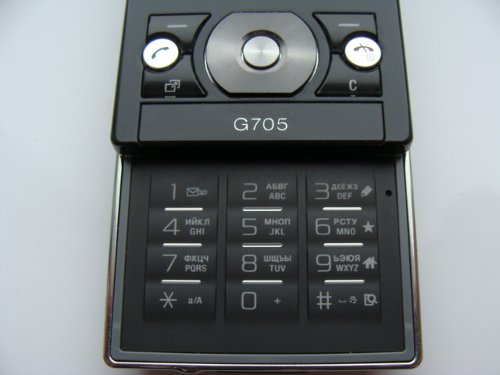 Sony Ericsson G705 – стильный несмартфон!