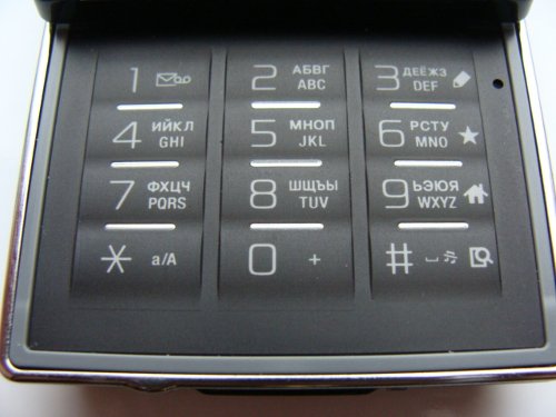 Sony Ericsson G705 – стильный несмартфон!