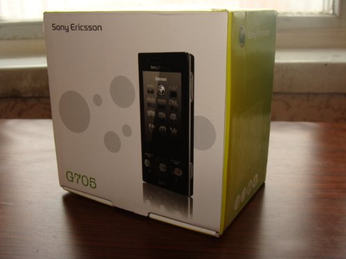 Sony Ericsson G705 – стильный несмартфон!