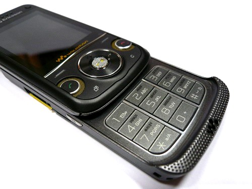 Обзор мобильного телефона Sony Ericsson W760i – капризная вещица