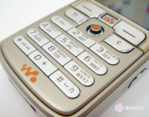 Sony Ericsson W700