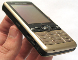 Sony Ericsson G700