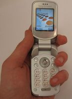 Обзор сотового телефона Sony Ericsson Z530i