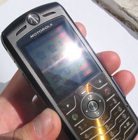 Тест сотового телефона Motorola SLVR L7: Площе плоского 