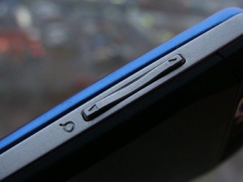 Sony Ericsson S302 SnapShot – маленький камерофончик